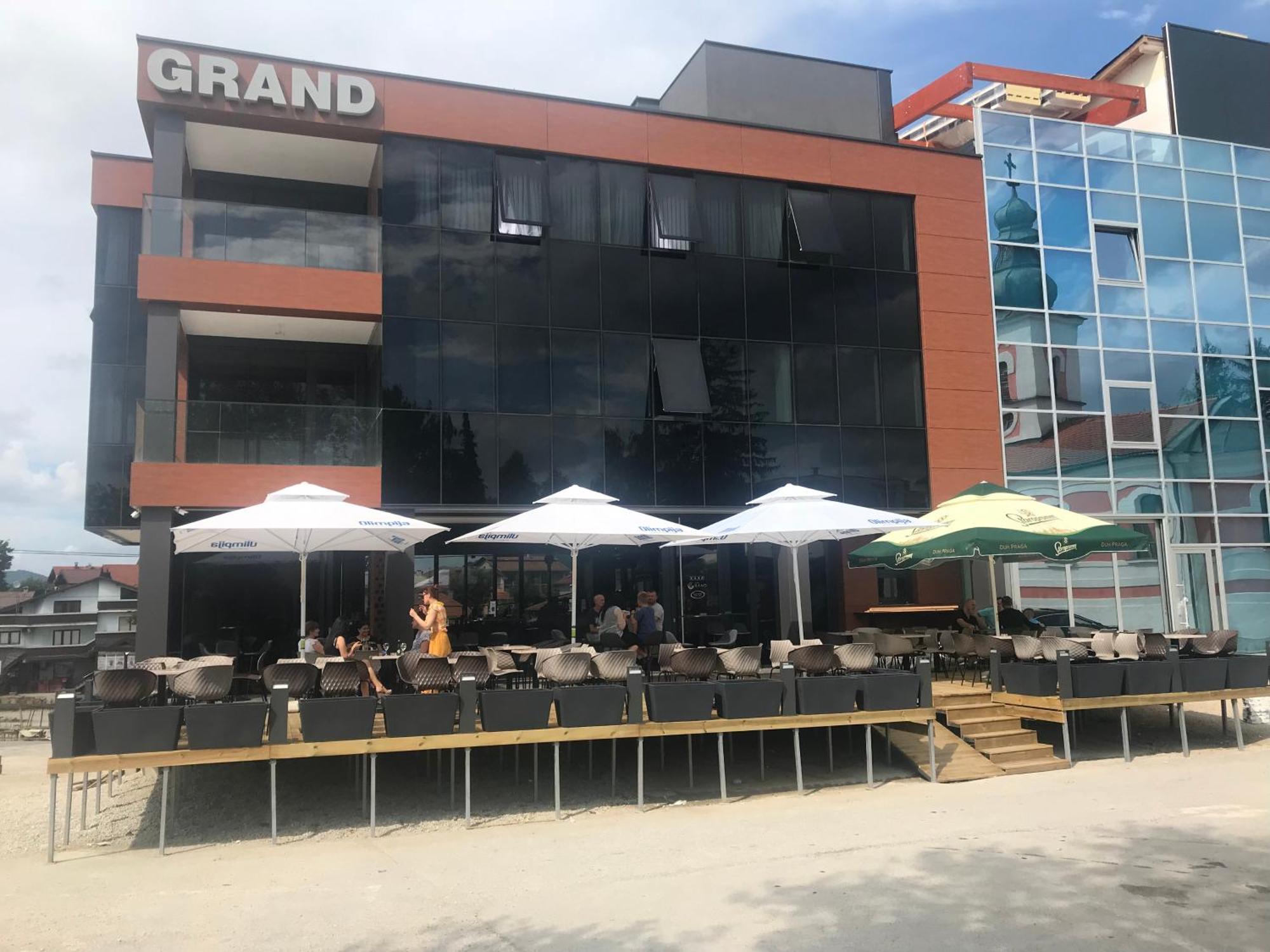 Motel Grand Velika Kladusa Exterior photo